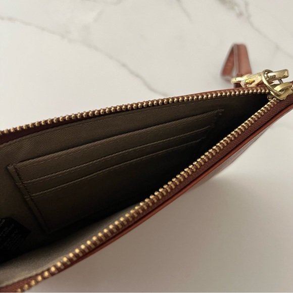 Fossil Brown Leather Wristlet - Picture 4 of 5